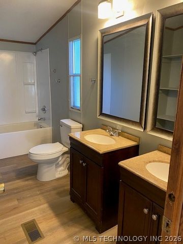 49 Tamkiki, Mead, OK 73449