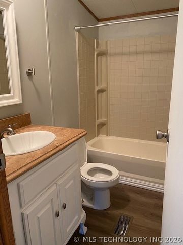 49 Tamkiki, Mead, OK 73449