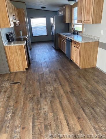 49 Tamkiki, Mead, OK 73449