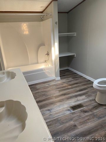 49 Tamkiki, Mead, OK 73449