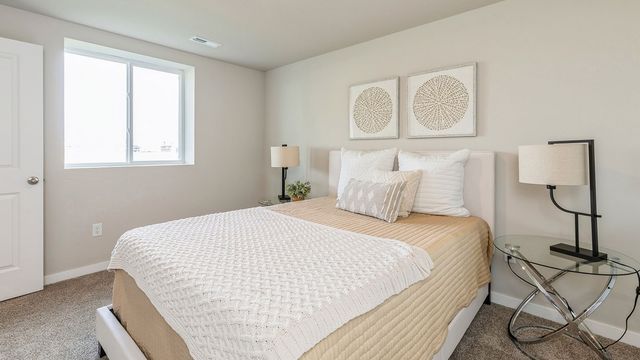 4206 NE 12th Street, Ankeny, IA 50021