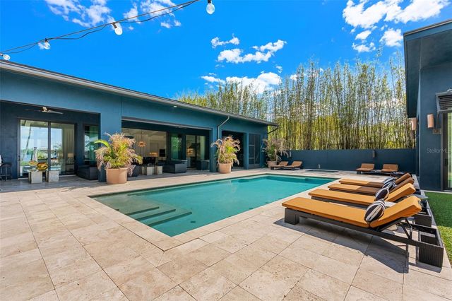 5210 OAK ISLAND ROAD, Belle Isle, FL 32809