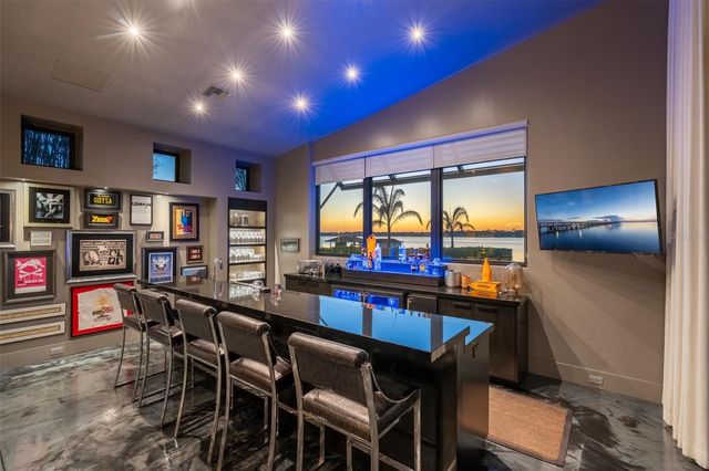 5210 OAK ISLAND ROAD, Belle Isle, FL 32809