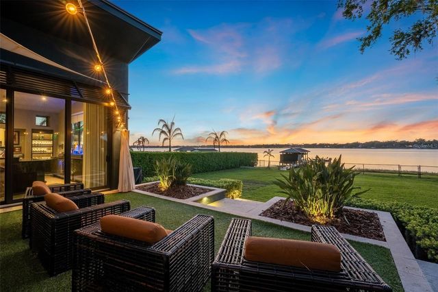 5210 OAK ISLAND ROAD, Belle Isle, FL 32809