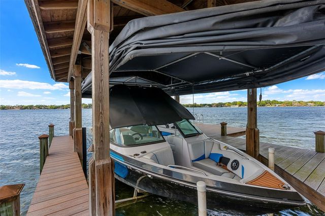 5210 OAK ISLAND ROAD, Belle Isle, FL 32809