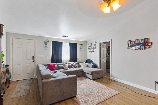 815 Niantic Street, Medford, OR 97501