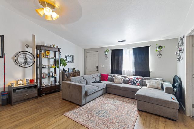 815 Niantic Street, Medford, OR 97501