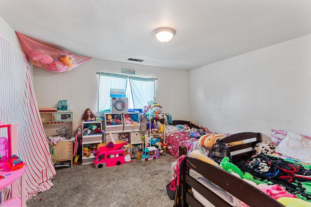 815 Niantic Street, Medford, OR 97501