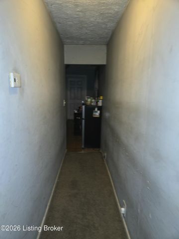 2210 Griffiths Ave, Louisville, KY 40212