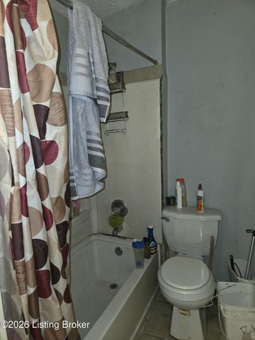 2210 Griffiths Ave, Louisville, KY 40212