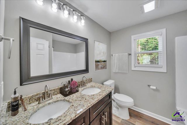 108 Laurel Oak Lane, Warner Robins, GA 31093