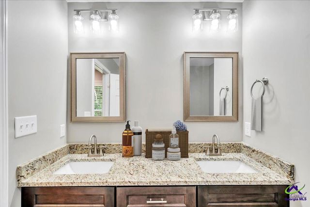 108 Laurel Oak Lane, Warner Robins, GA 31093
