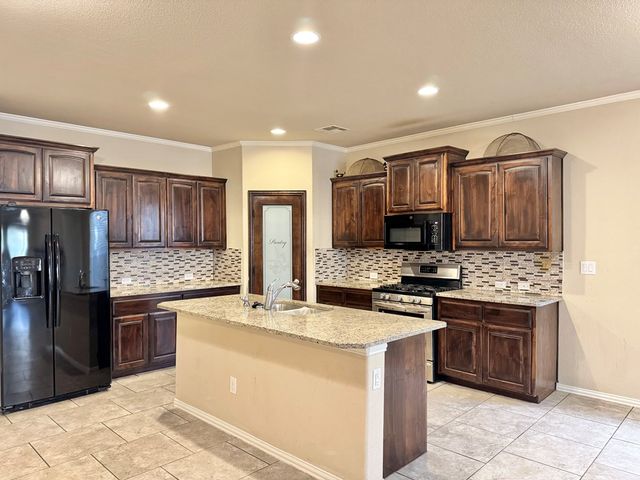 7012 Xit Ranch Rd., Odessa, TX 79765