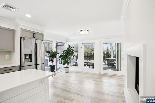 56 Pinehill Drive, Upper Saddle River, NJ 07458