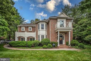 1 TOWN GATE COURT, Bethesda, MD 20817