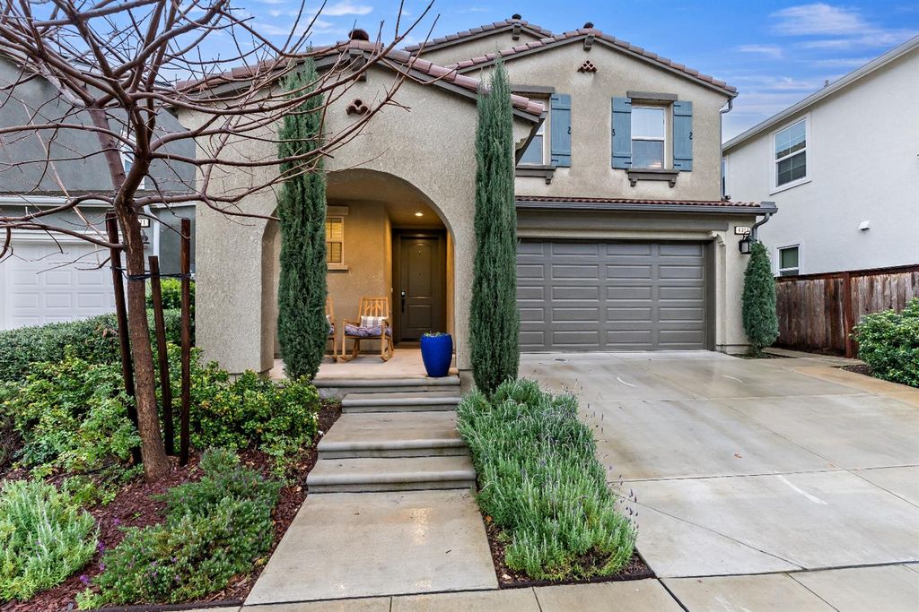 Image 2 of property listing at 4301 San Miguel Rd, Madera, CA 93636