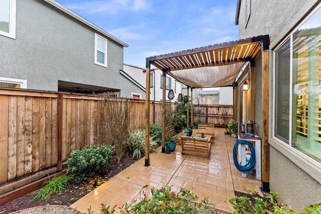 Image 20 of property listing at 4301 San Miguel Rd, Madera, CA 93636