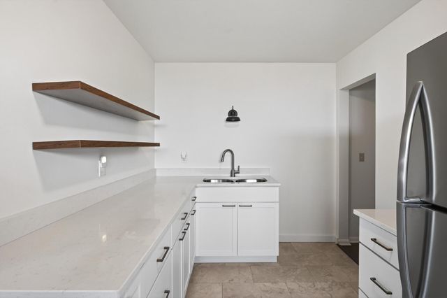 5608 28th Avenue S, Minneapolis, MN 55417