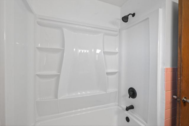 5608 28th Avenue S, Minneapolis, MN 55417