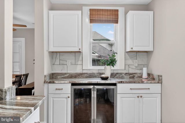 112 S ROLLING RD, Baltimore, MD 21228