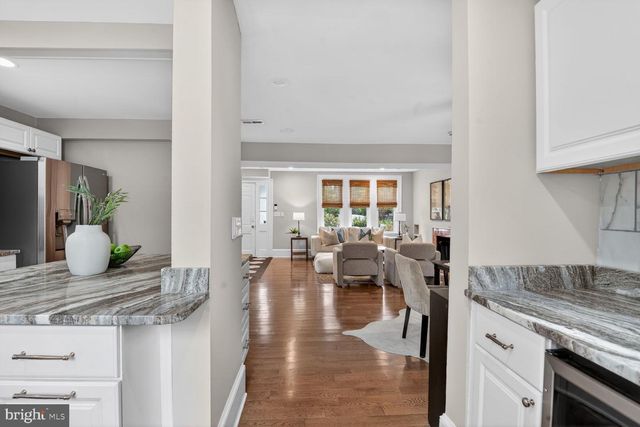 112 S ROLLING RD, Baltimore, MD 21228