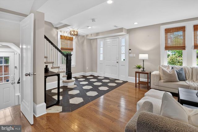 112 S ROLLING RD, Baltimore, MD 21228