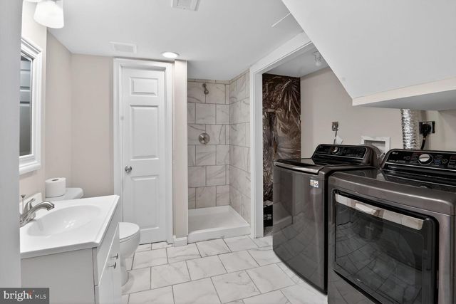 112 S ROLLING RD, Baltimore, MD 21228