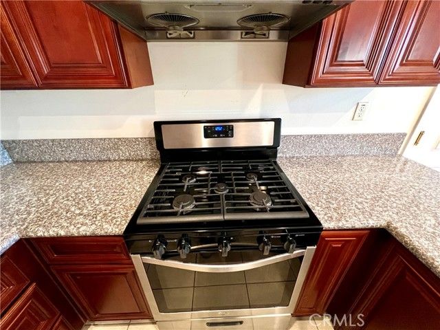 1672 E Harvard B, Ontario, CA 91764