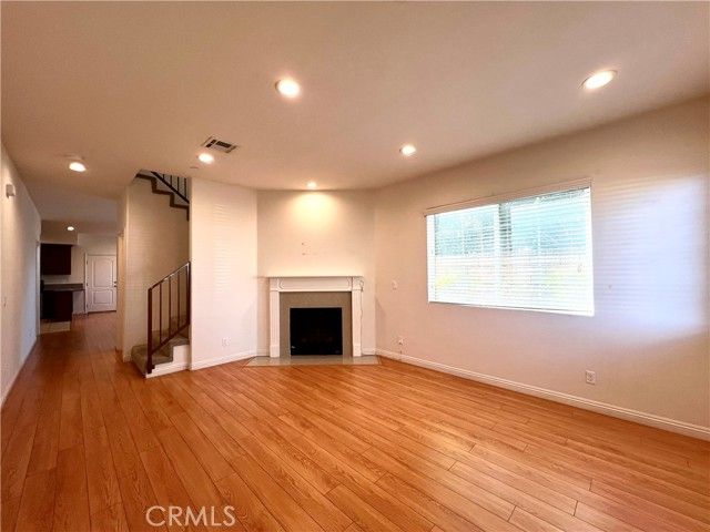 1672 E Harvard B, Ontario, CA 91764