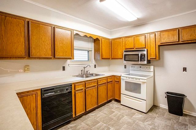 1513 Pickering, Little Rock, AR 72211
