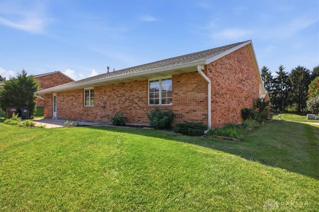 1813 Primrose Lane, Fairborn, OH 45324