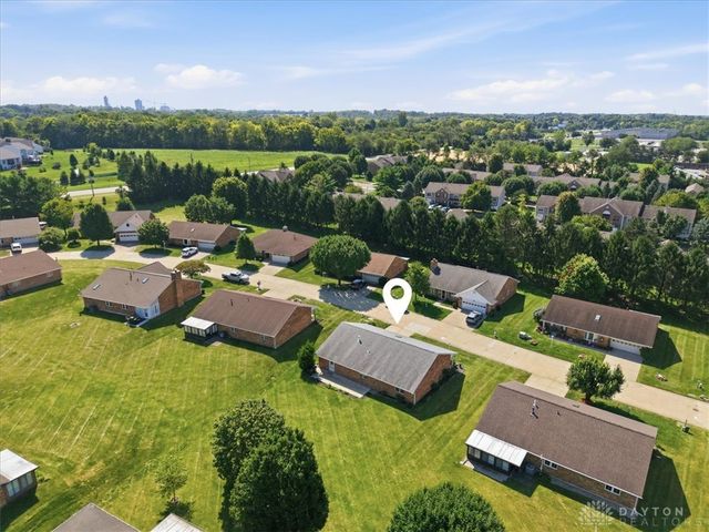 1813 Primrose Lane, Fairborn, OH 45324