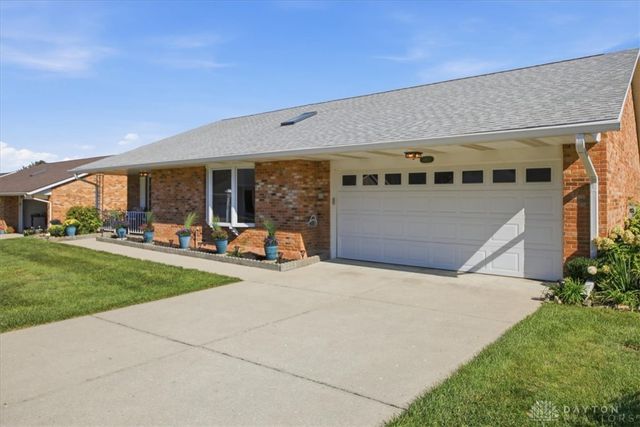 1813 Primrose Lane, Fairborn, OH 45324