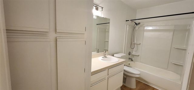 232 AFTON SQUARE 108, Altamonte Springs, FL 32714