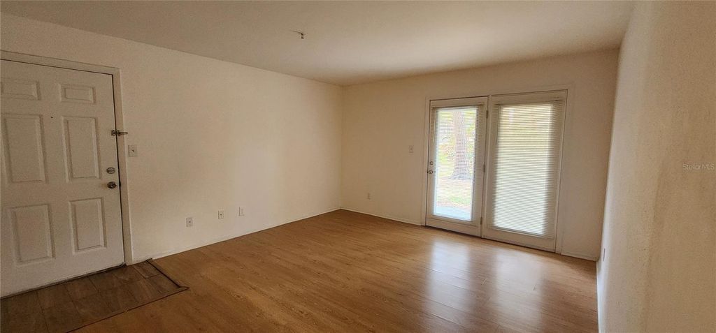 Image 19 of property listing at 232 AFTON SQUARE 108, Altamonte Springs, FL 32714