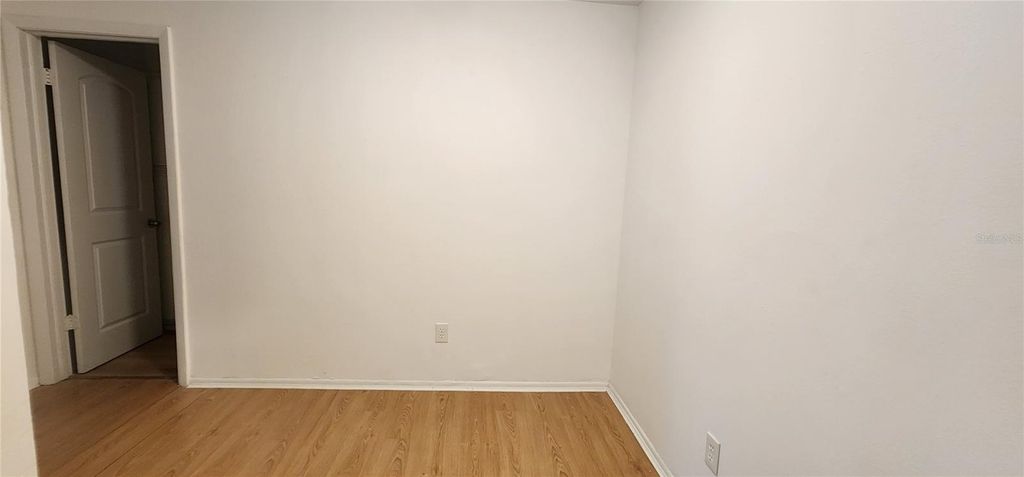 Image 22 of property listing at 232 AFTON SQUARE 108, Altamonte Springs, FL 32714