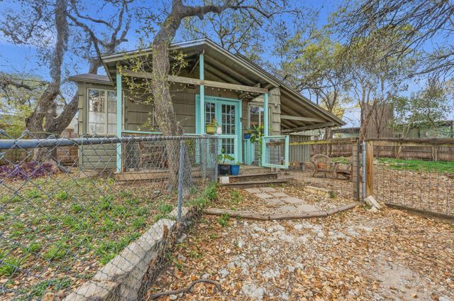 1112 Mission RDG, Austin, TX 78704