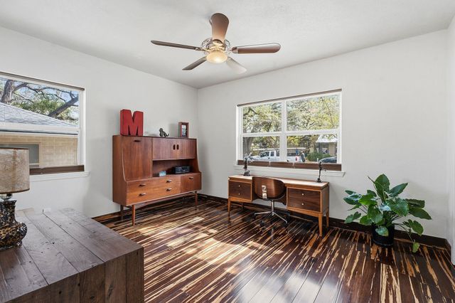 1112 Mission RDG, Austin, TX 78704