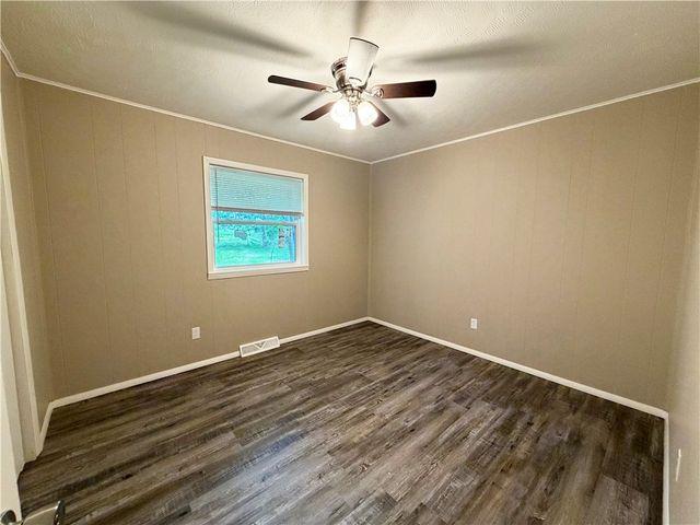 212 W Kimberly Lane, Rogers, AR 72756