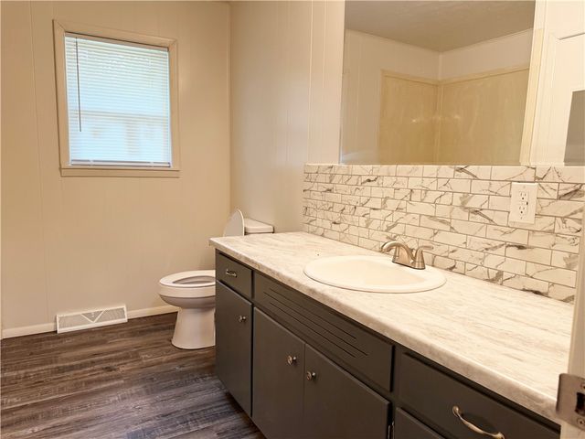 212 W Kimberly Lane, Rogers, AR 72756