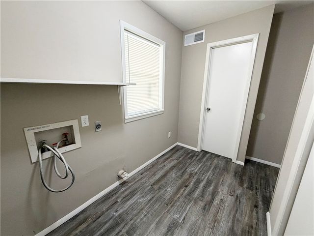 212 W Kimberly Lane, Rogers, AR 72756