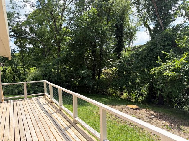 212 W Kimberly Lane, Rogers, AR 72756