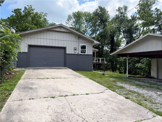 212 W Kimberly Lane, Rogers, AR 72756