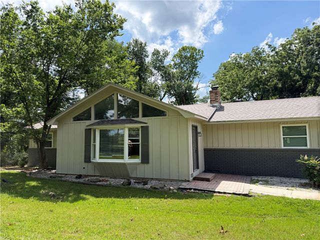 212 W Kimberly Lane, Rogers, AR 72756