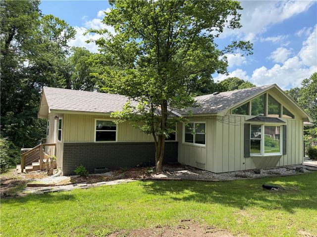 212 W Kimberly Lane, Rogers, AR 72756