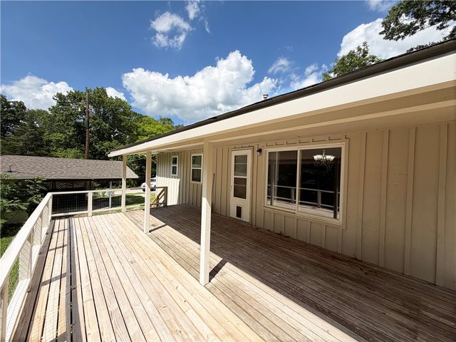 212 W Kimberly Lane, Rogers, AR 72756