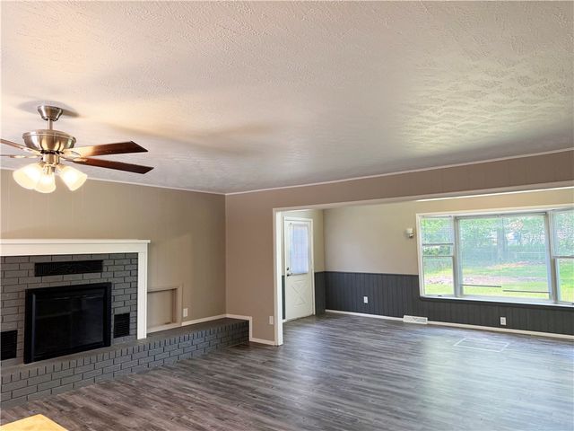 212 W Kimberly Lane, Rogers, AR 72756