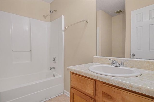 652 Rayella Drive, Stockbridge, GA 30281