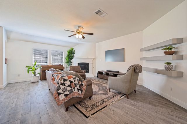 1429 Green Valley Way, Celina, TX 75009