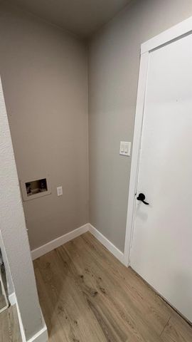 111 Iberis Court, Arlington, TX 76018